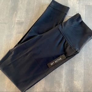 SETactive Leggings NEW WITH TAGS